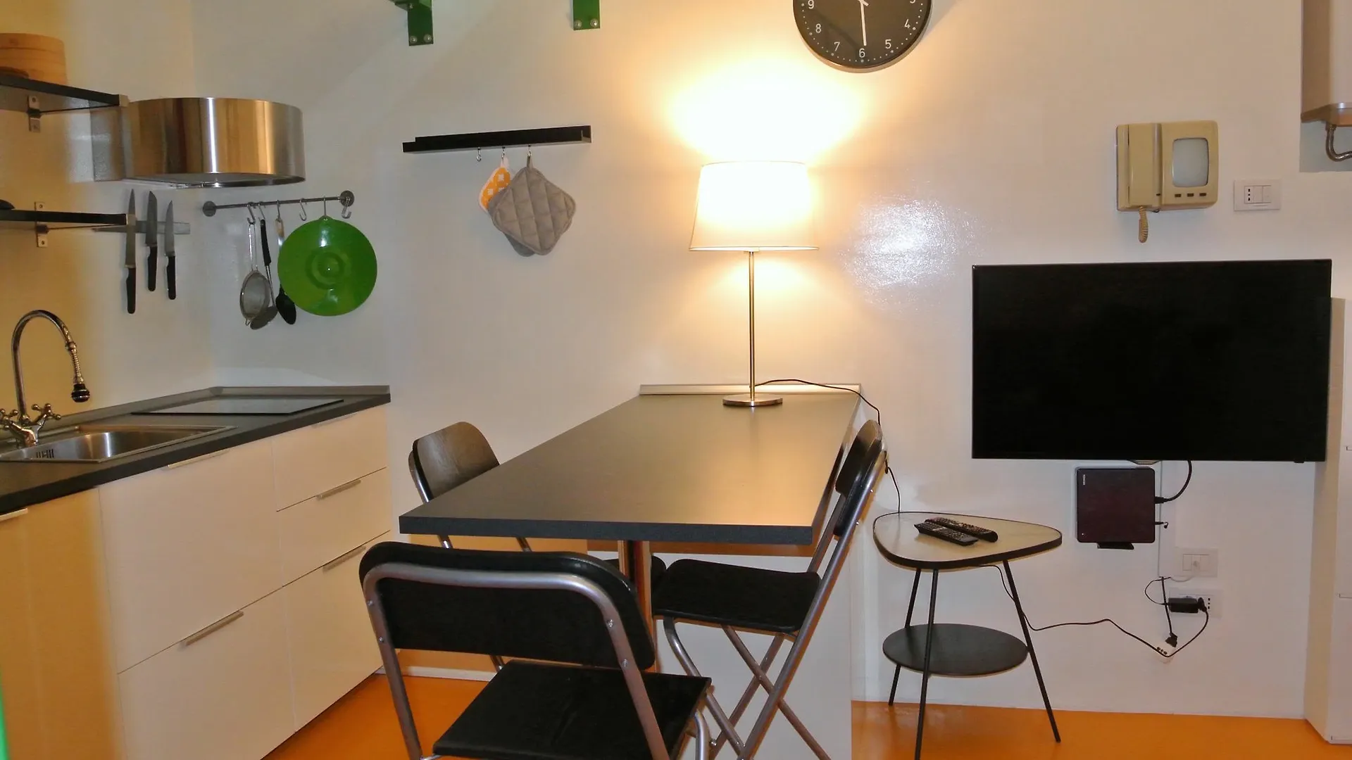 Apartament Duomo House Mediolan